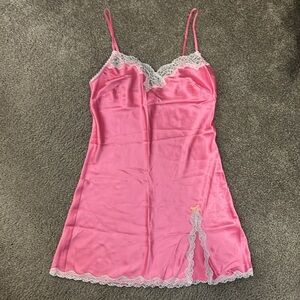 NWT Victoria’s Secret Pink Lace Trim Slip Nightie XS